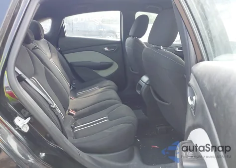 2013 Dodge Dart Rallye z USA, uszkodzony, nr VIN 1C3CDFBH0DD106796